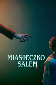 Oglądaj film Miasteczko Salem PL