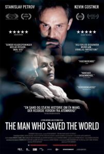 Oglądaj film The Man Who Saved the World PL